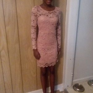 Meet your Posher, Monique